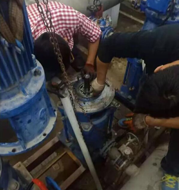 变频恒压供水设备水泵配套动力电机过热的维修办法？